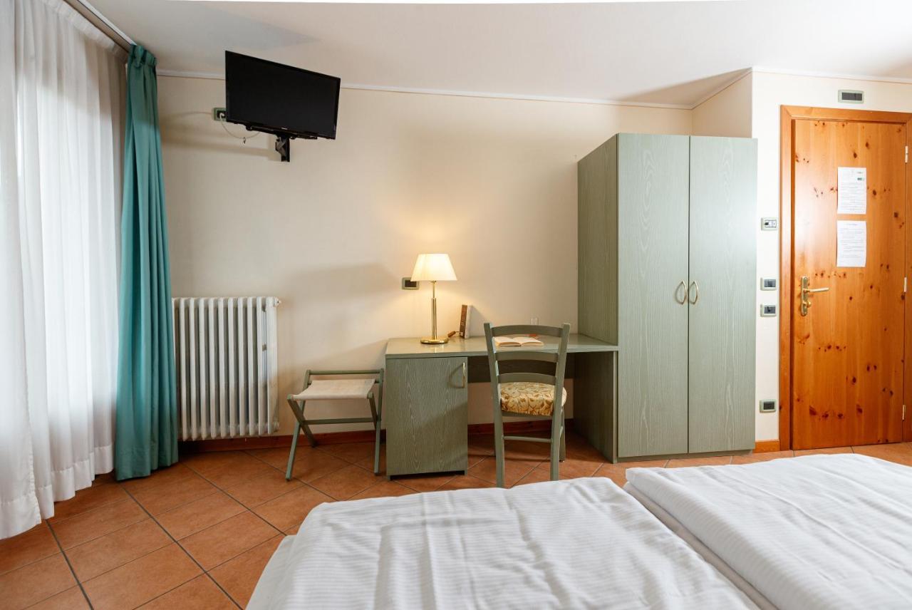 Hotel Villa Rina Борміо Екстер'єр фото
