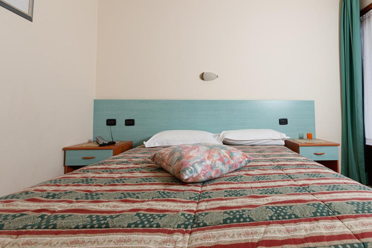 Hotel Villa Rina Борміо Екстер'єр фото